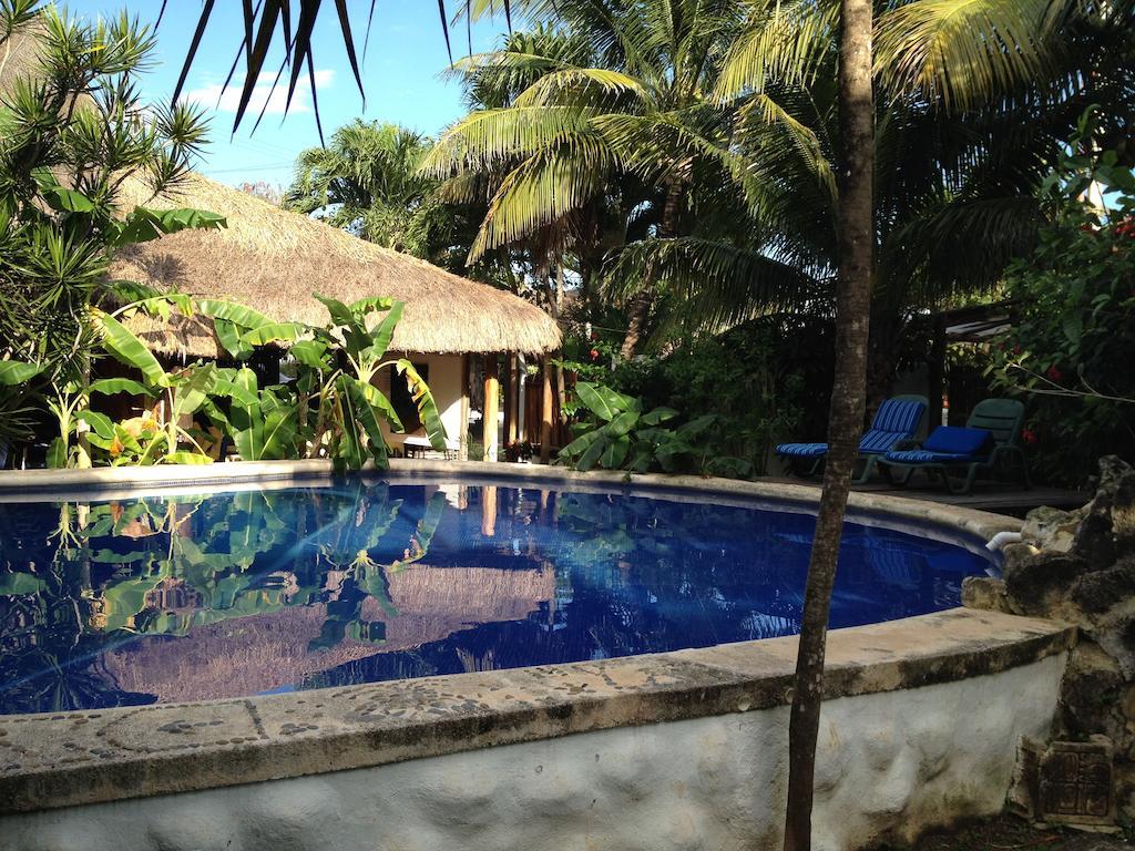 Hotel Que Onda Akumal Esterno foto