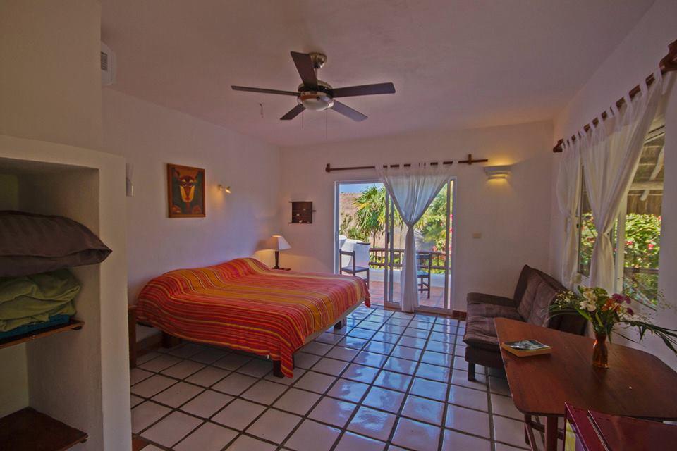 Hotel Que Onda Akumal Esterno foto